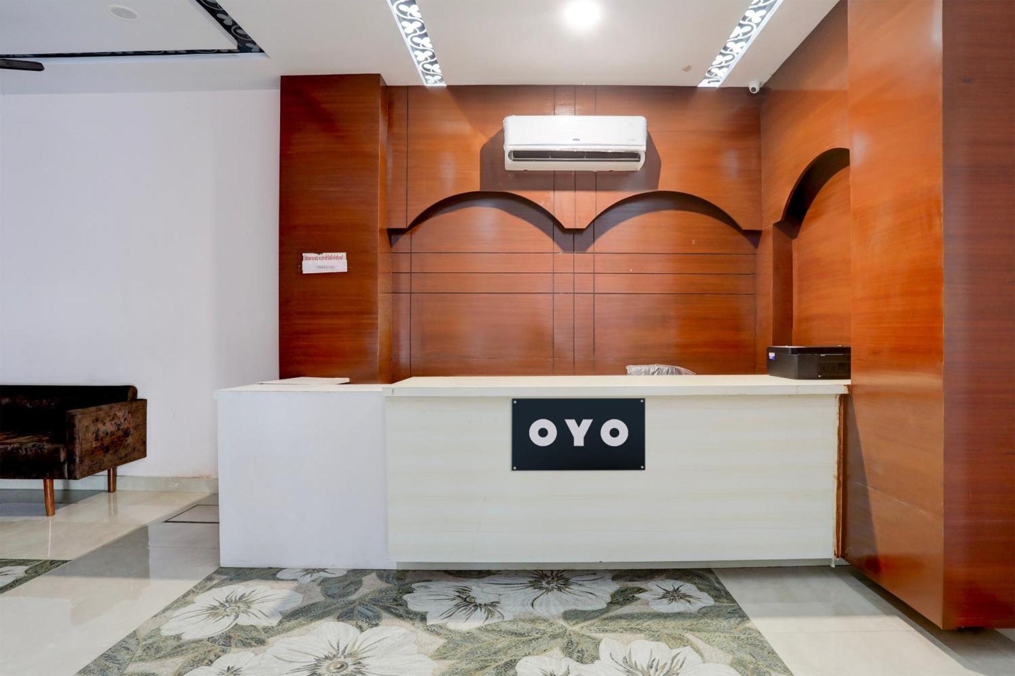 Hotel O Rana Hotel & Restaurant Mirát Kültér fotó