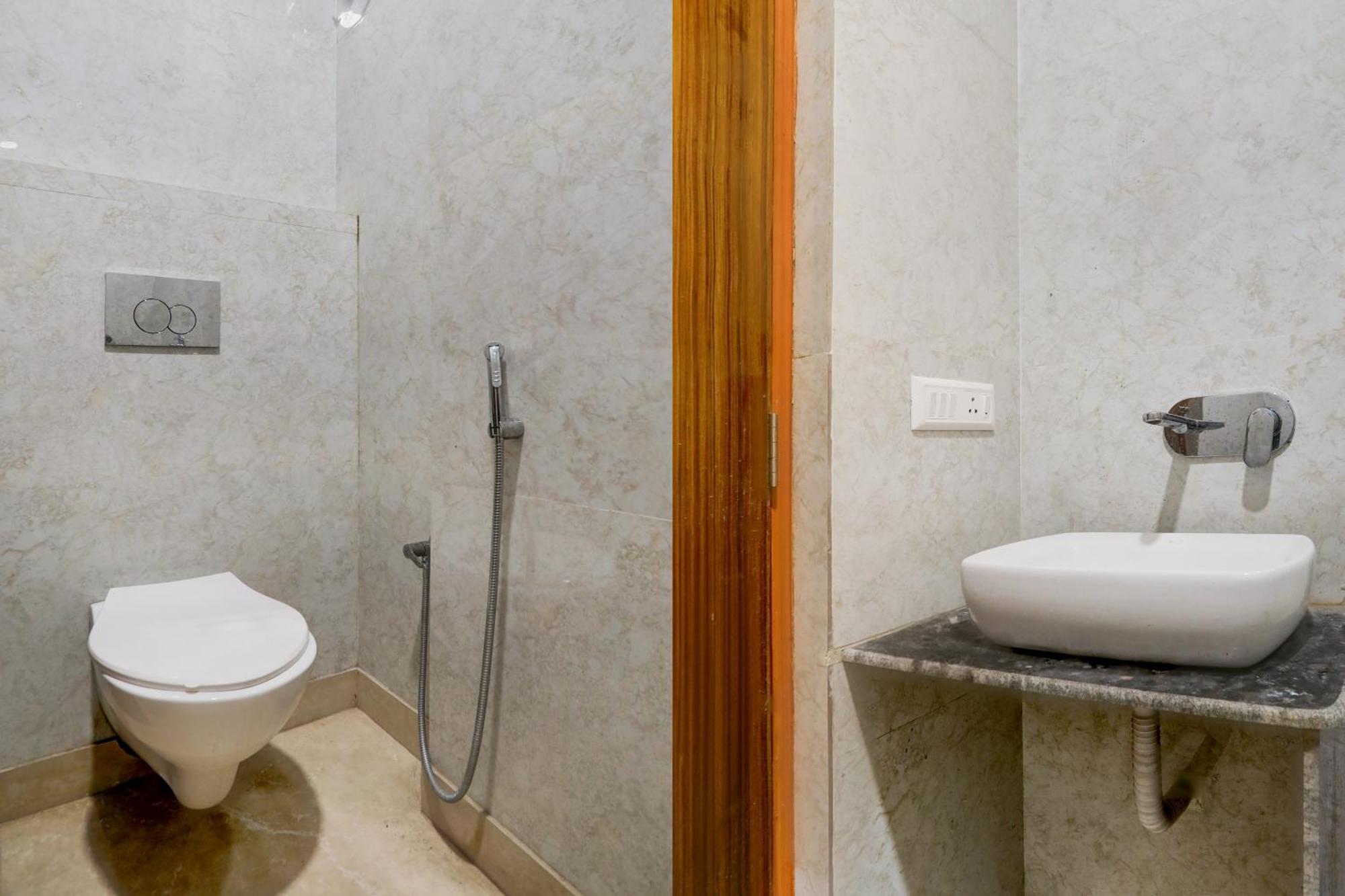 Hotel O Rana Hotel & Restaurant Mirát Kültér fotó